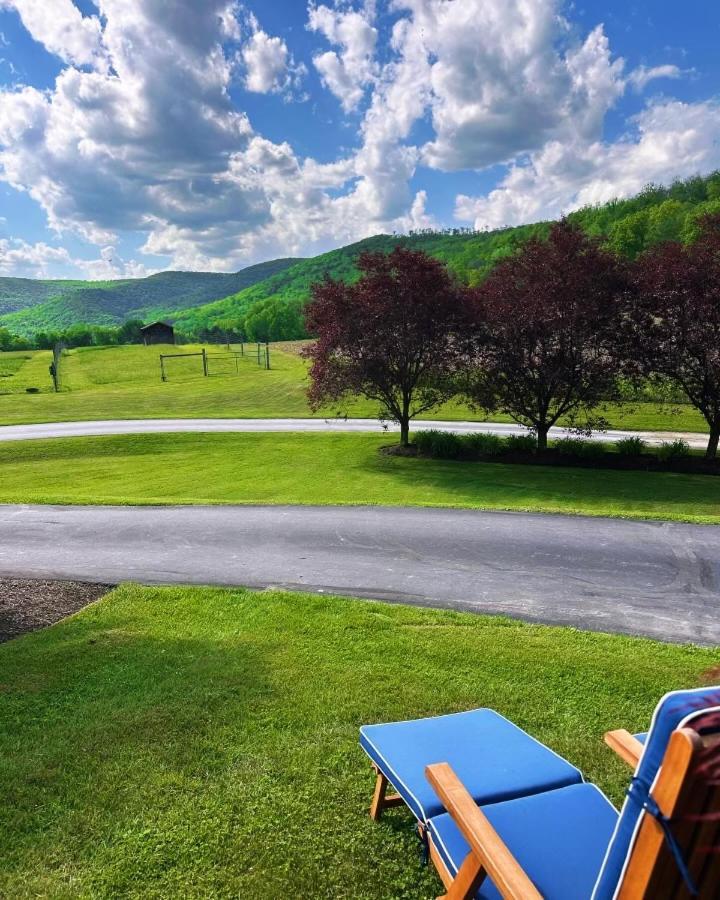 37 Oak Ridge House Bed & Breakfast Wellsboro Dış mekan fotoğraf